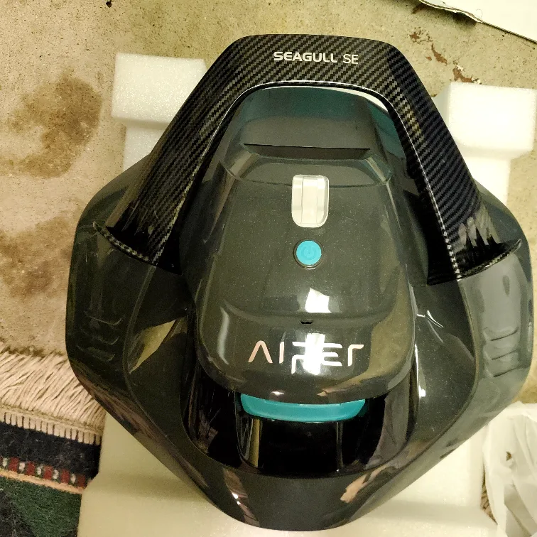 Aiper Seagull SE Cordless Robotic Pool Cleaner - Brand New! image indicator(7)