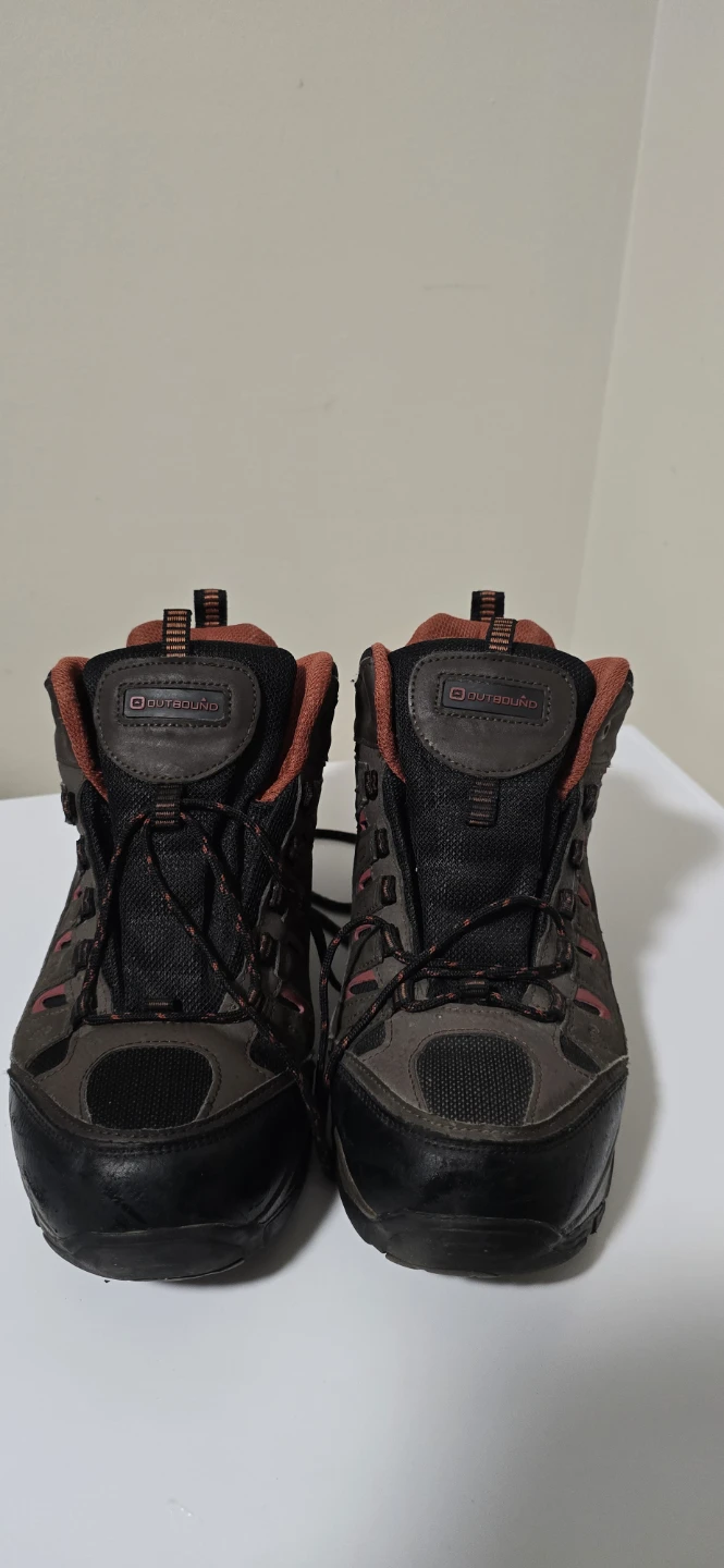 Outbound Men's Hiking Boots - Size 9M - photo 2