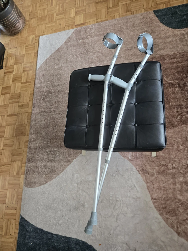 FREE - Adjustable Aluminum Crutches