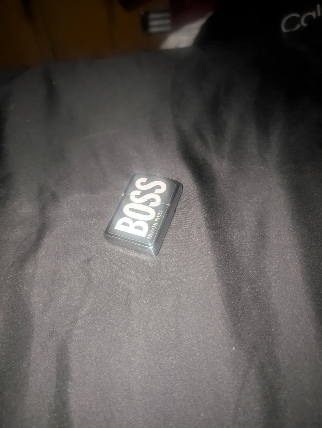 Hugo Boss Financial Review Zippo Lighter image indicator(2)