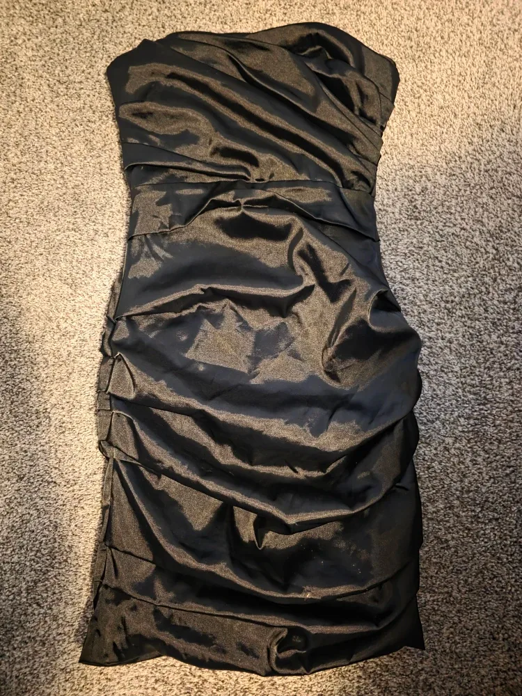 Black Strapless Dress