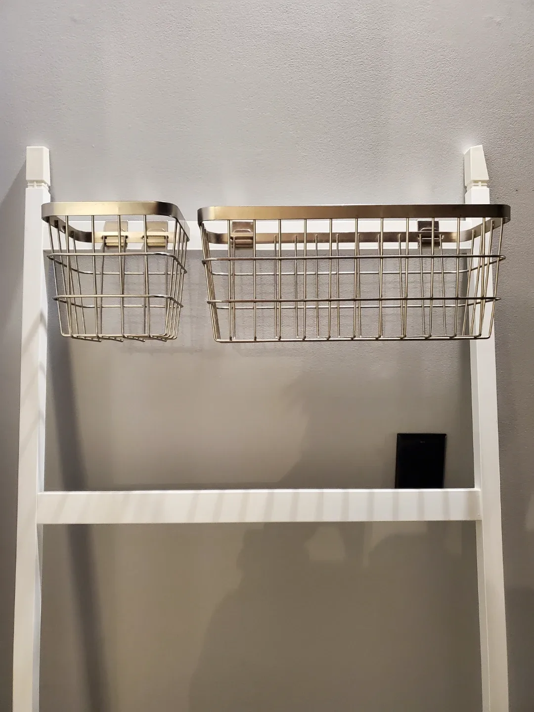 Wire Baskets for Ladder Shelf image indicator(2)