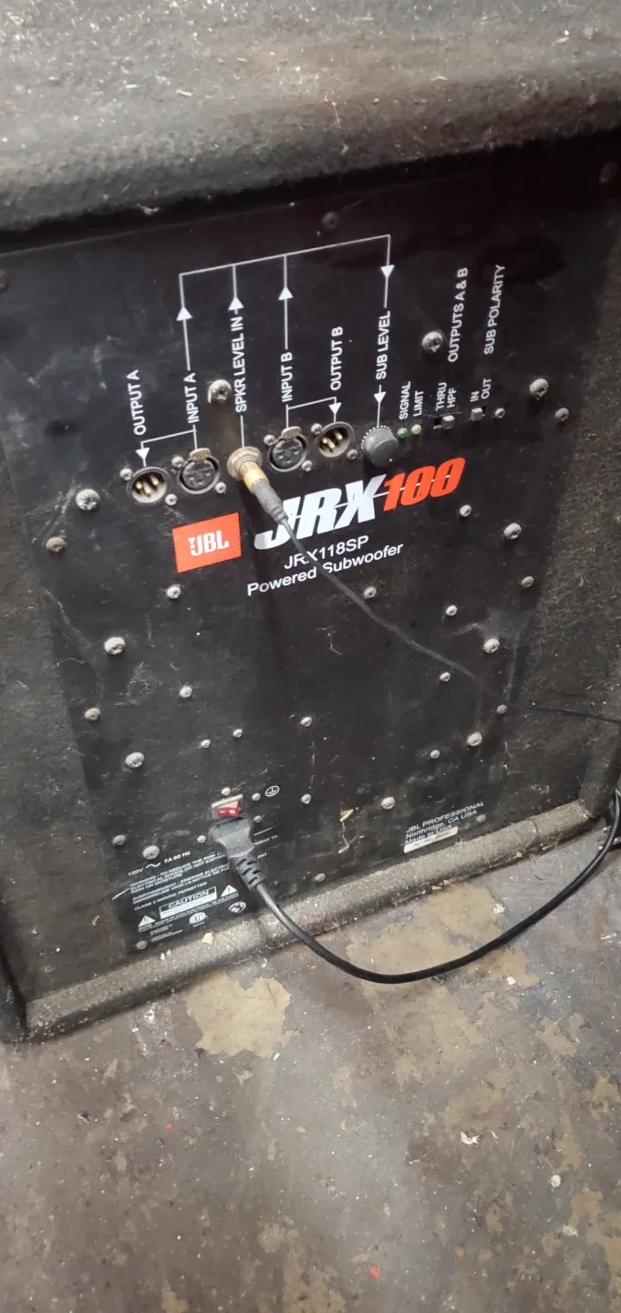 JBL JRX118SP Powered Subwoofer image indicator(2)