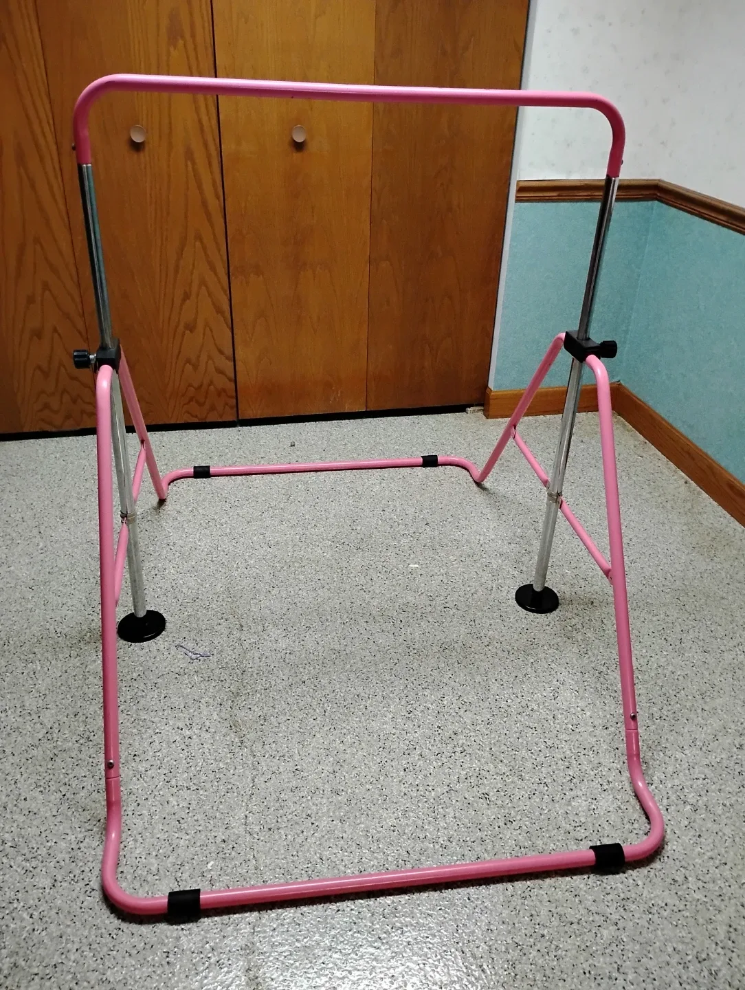 Pink Gymnastics Bar image indicator(2)