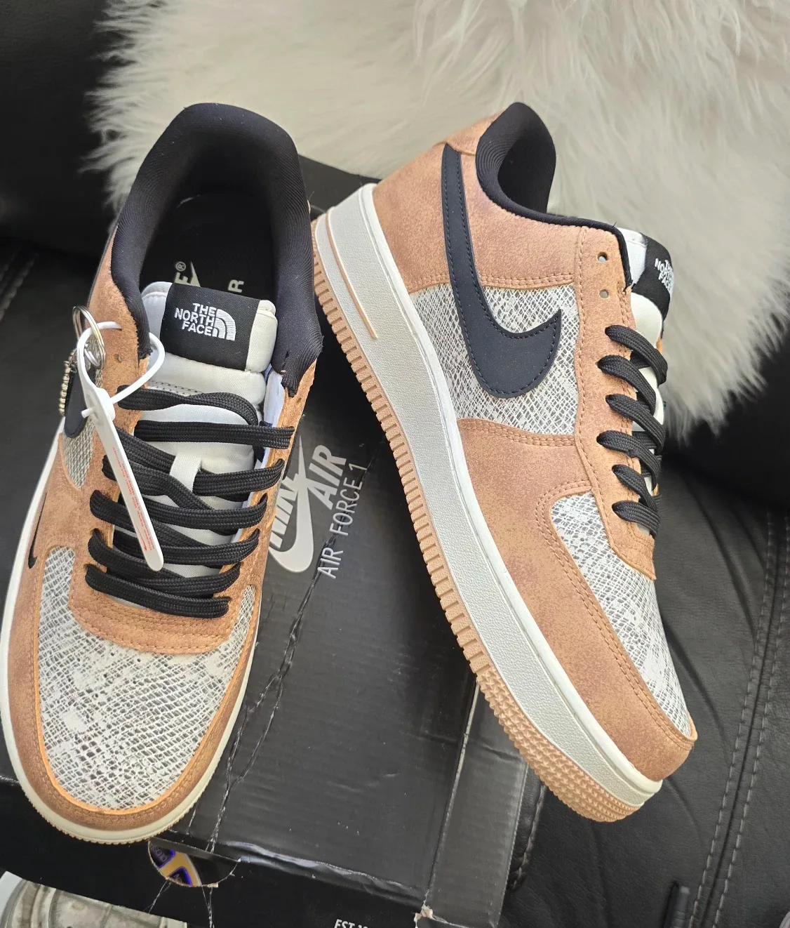 Brand new Nike Air Force Special Model snake skin $139 image indicator(6)