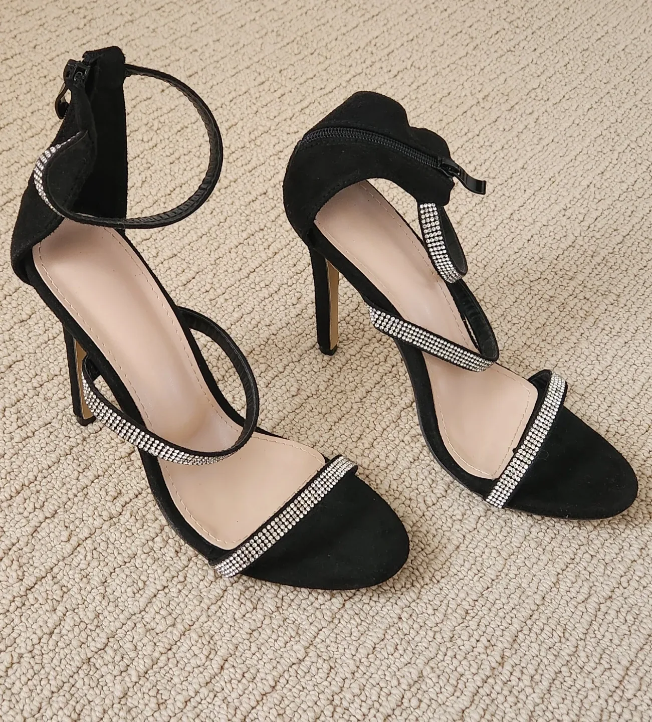 Women's Heels size 9 image indicator(6)