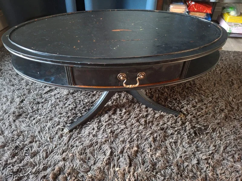 Black Oval Coffee Table image indicator(2)