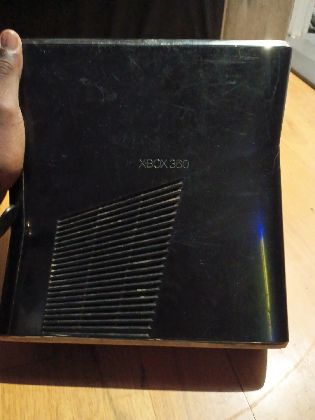 Used Xbox 360 with 2 Controllers - photo 2