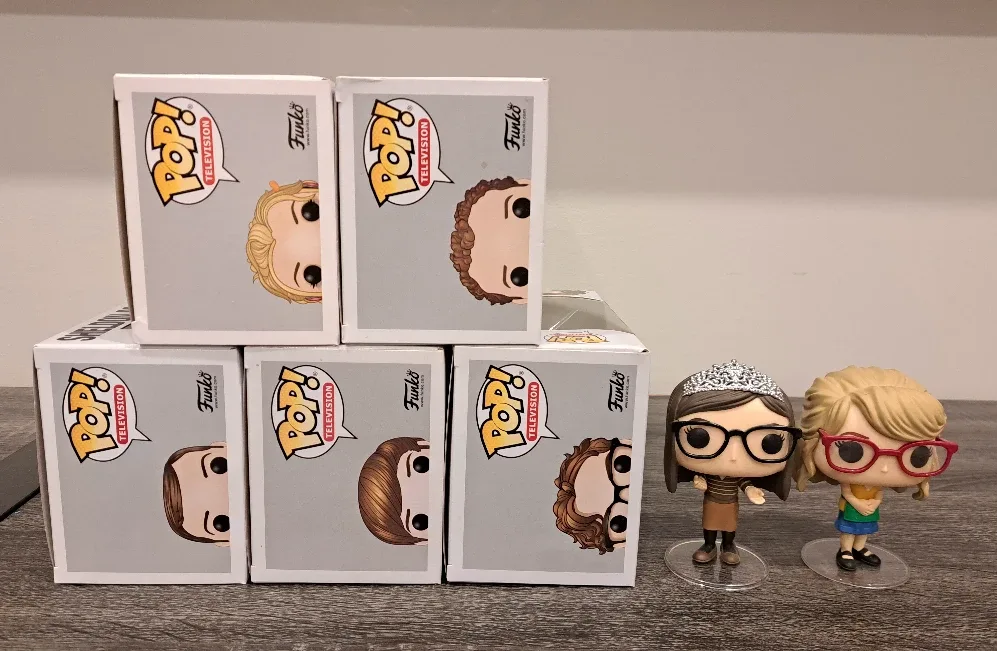 🌏 Big Bang Theory | Sheldon Leonard Penny +more Funko Pop image indicator(5)