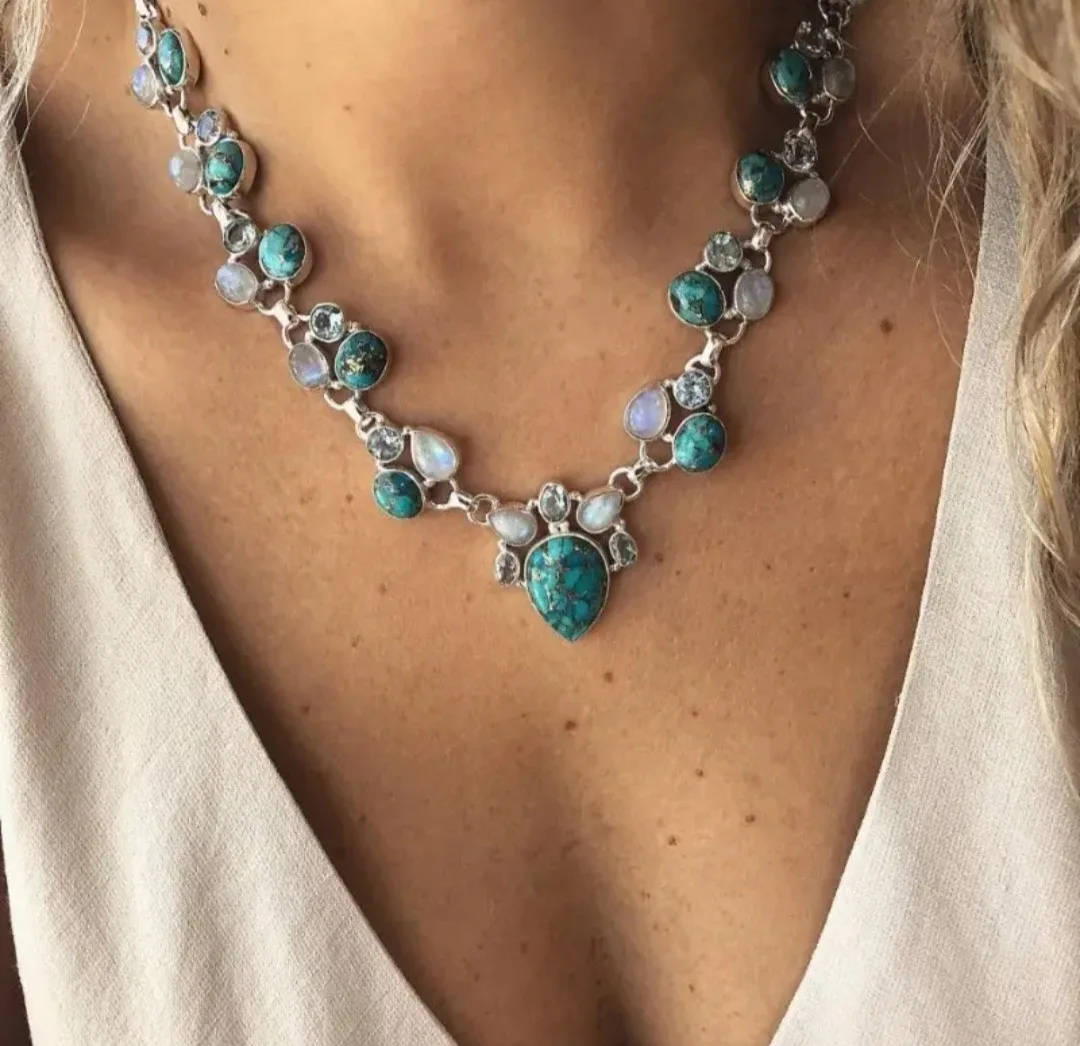 Turquoise & Silver Tone Necklace thumbnail