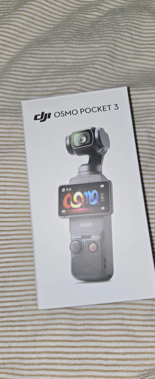DJI Osmo Pocket 3 Gimbal Camera - Like New! - photo 3