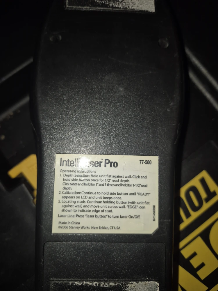 Stanley IntelliLaser Pro Stud Finder - photo 2