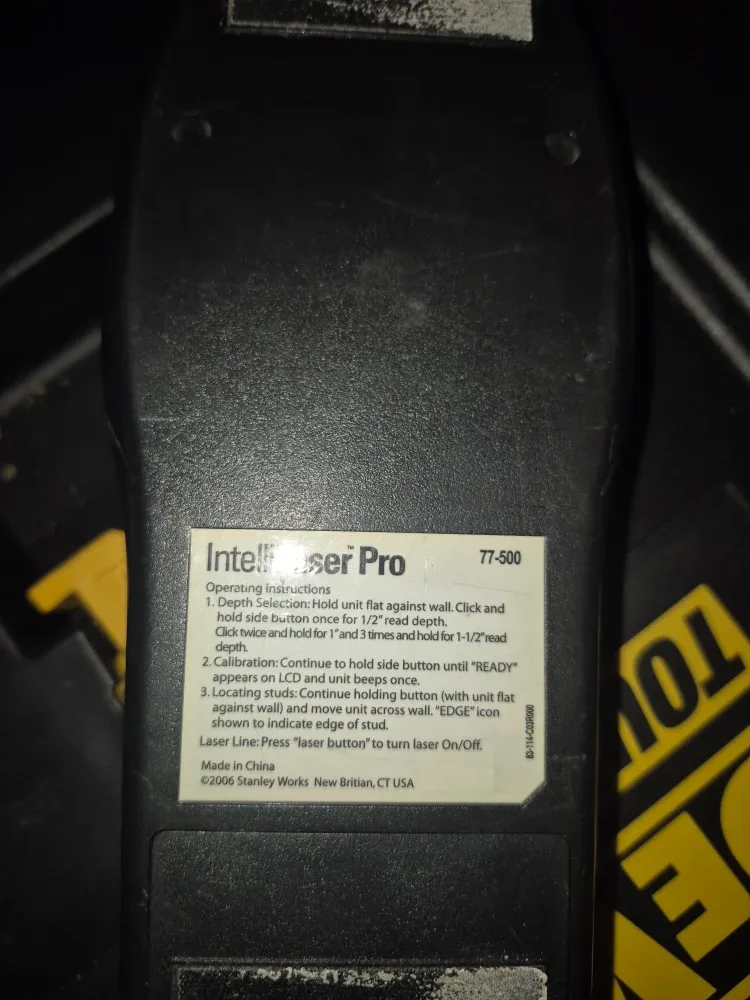 Stanley IntelliLaser Pro Stud Finder image indicator(2)