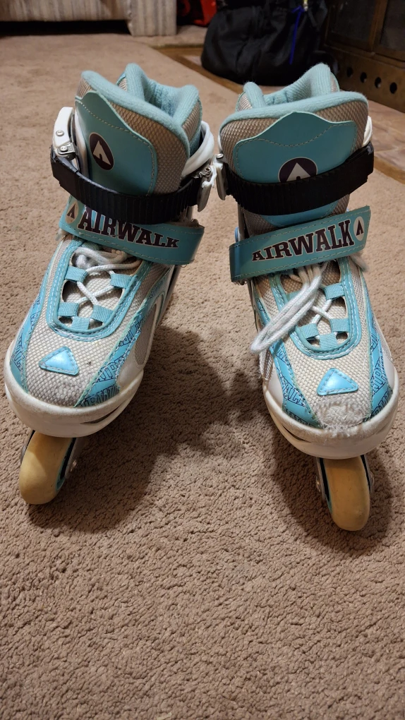 Airwalk Adjustable Inline Skates - Size 1-4 - photo 3