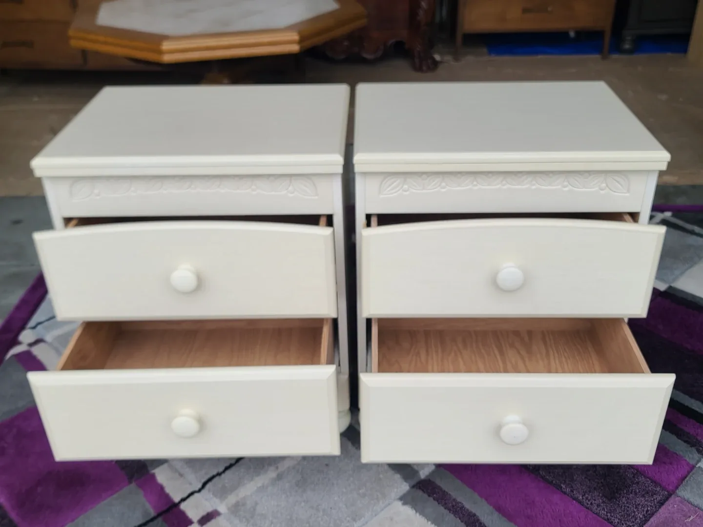 PAIR OF NIGHTSTANDS CREAM COTTAGE image indicator(3)