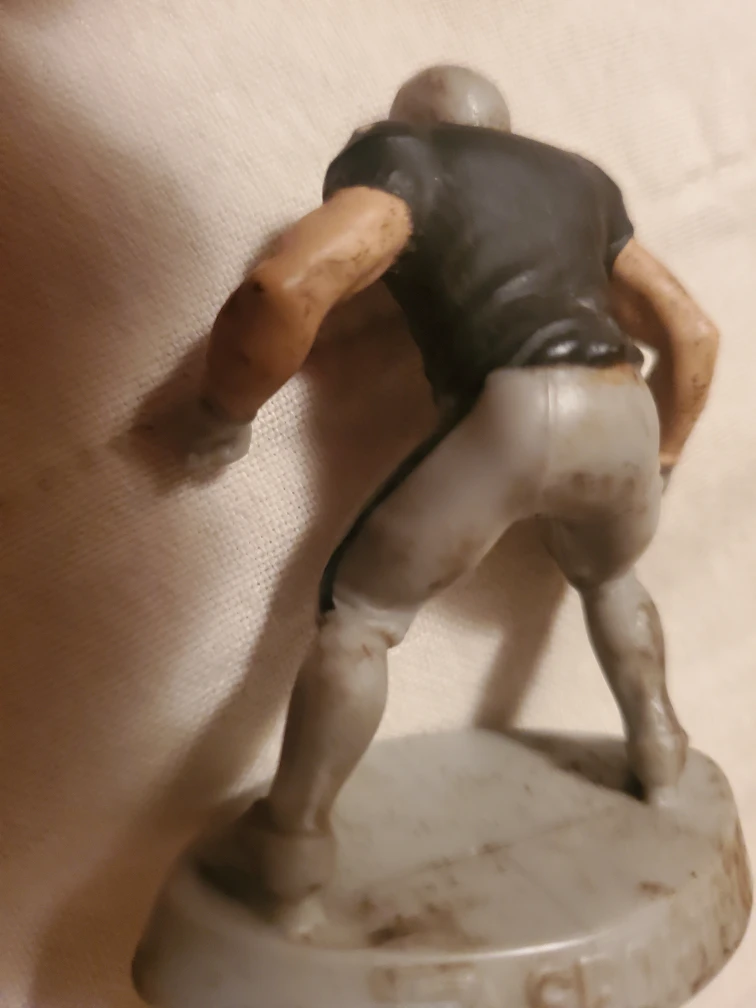 FOOTBALL McDONALDS FIGURE - photo 2