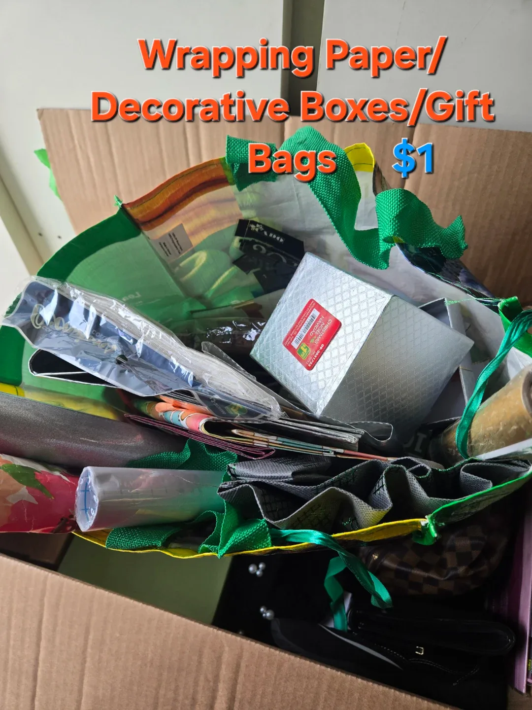 DECORATIONS! PICKUP WEDNESDAY Nov. 26 - EVERYTHING MUST GO,