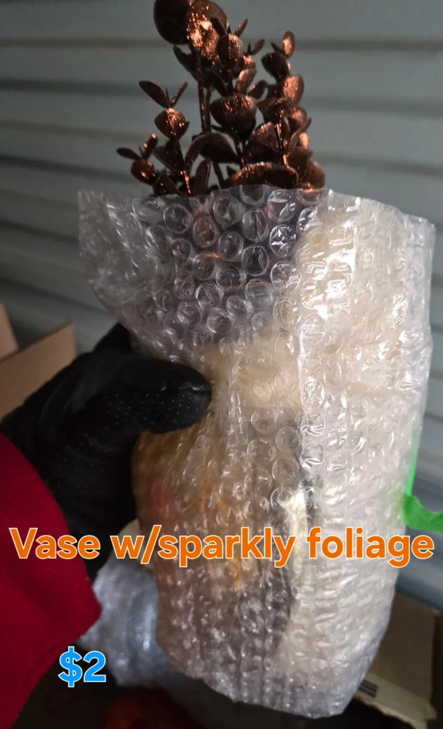 DECORATIONS! PICKUP WEDNESDAY Nov. 26 - EVERYTHING MUST GO, image indicator(5)