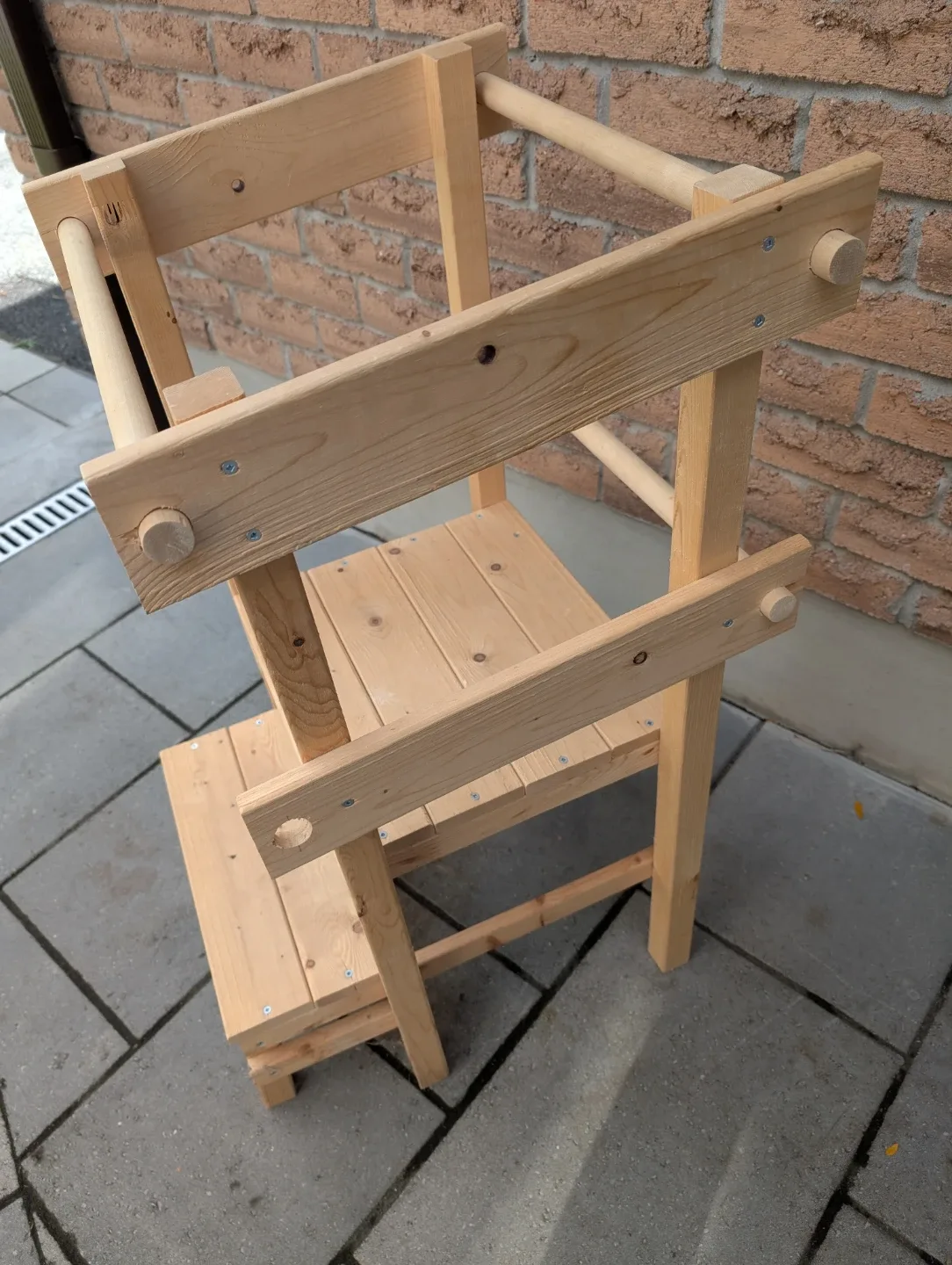 Wooden Kids Learning Tower image indicator(4)