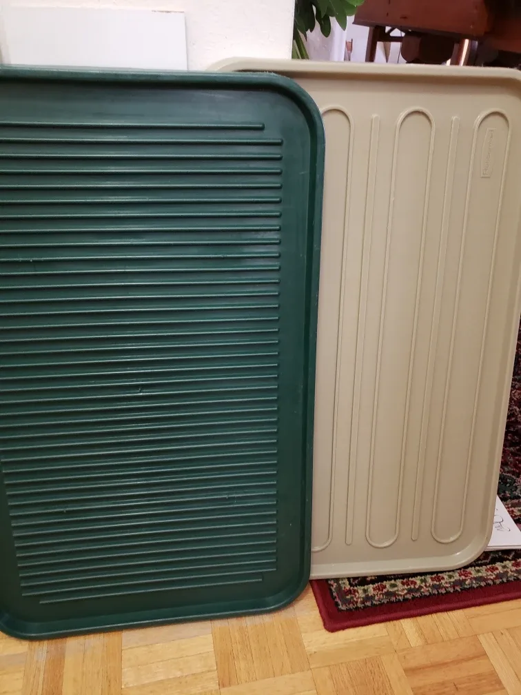 Rubbermaid Green & Beige Dish Drying Mats image indicator(2)