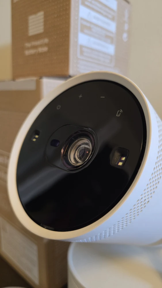 Samsung Freestyle Projector 2nd Gen & Battery - photo 2