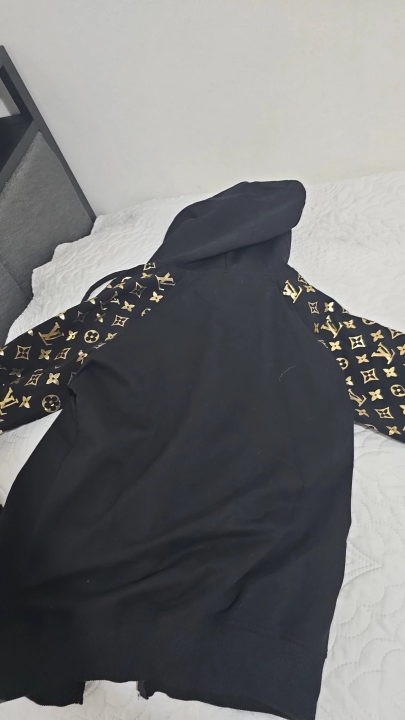 Louis Vuitton Black Tracksuit - photo 3