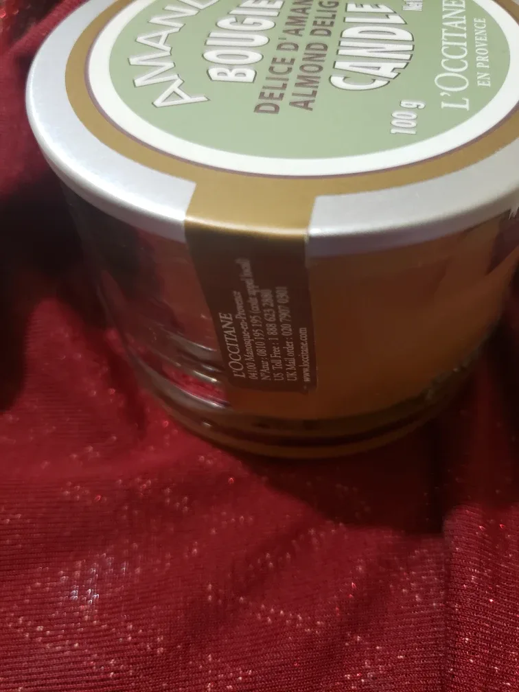 L'Occitane Almond Delight Candle 100g image indicator(2)