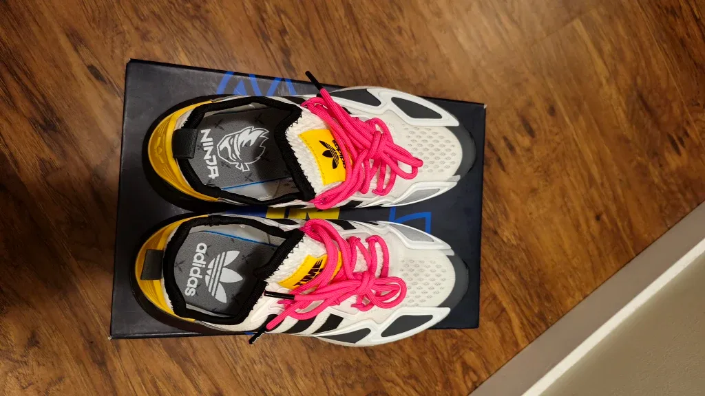 Adidas Ninja ZX 2K Boost Jr - Size 6 image indicator(4)