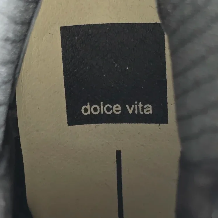 Brand new Dolce Vita Women leather boots for sale $69 image indicator(4)