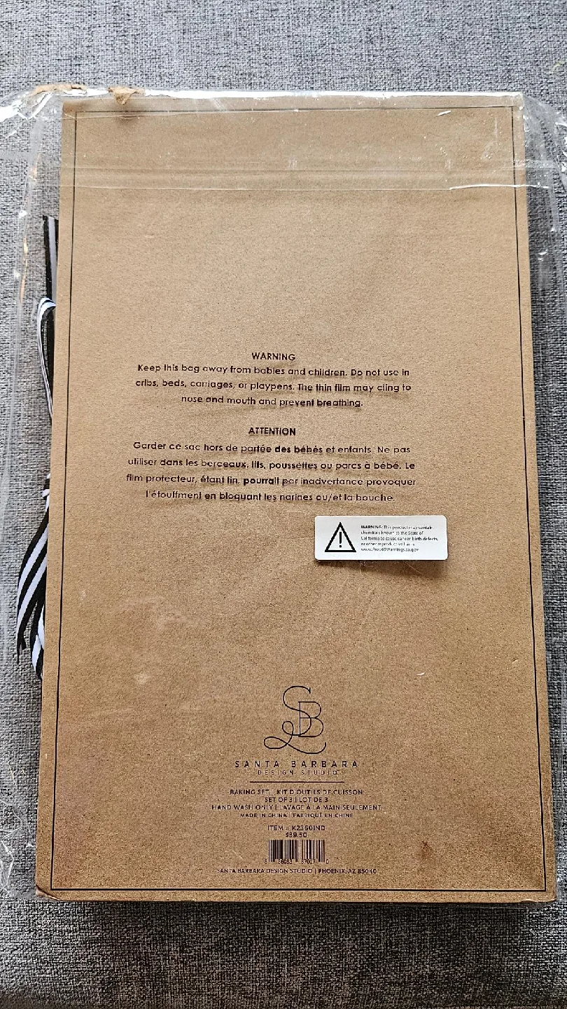 Santa Barbara Design Studio Baking Set image indicator(2)