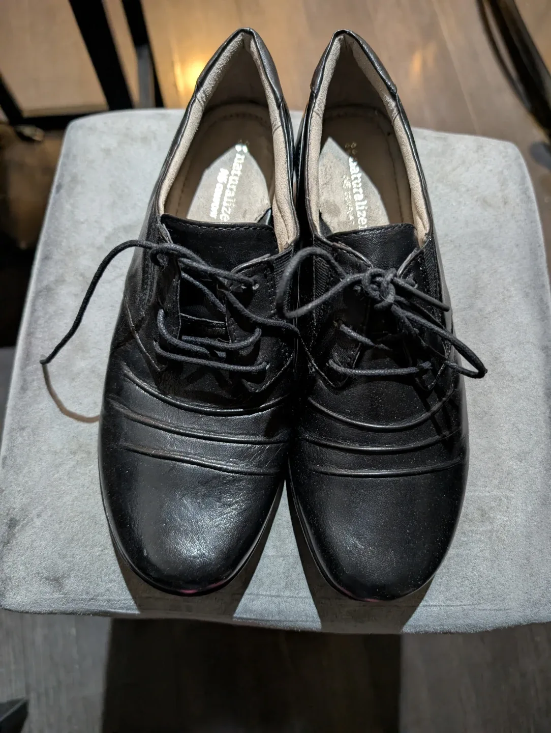 🥕Naturalizer Black Leather Shoes Size 8 Wide