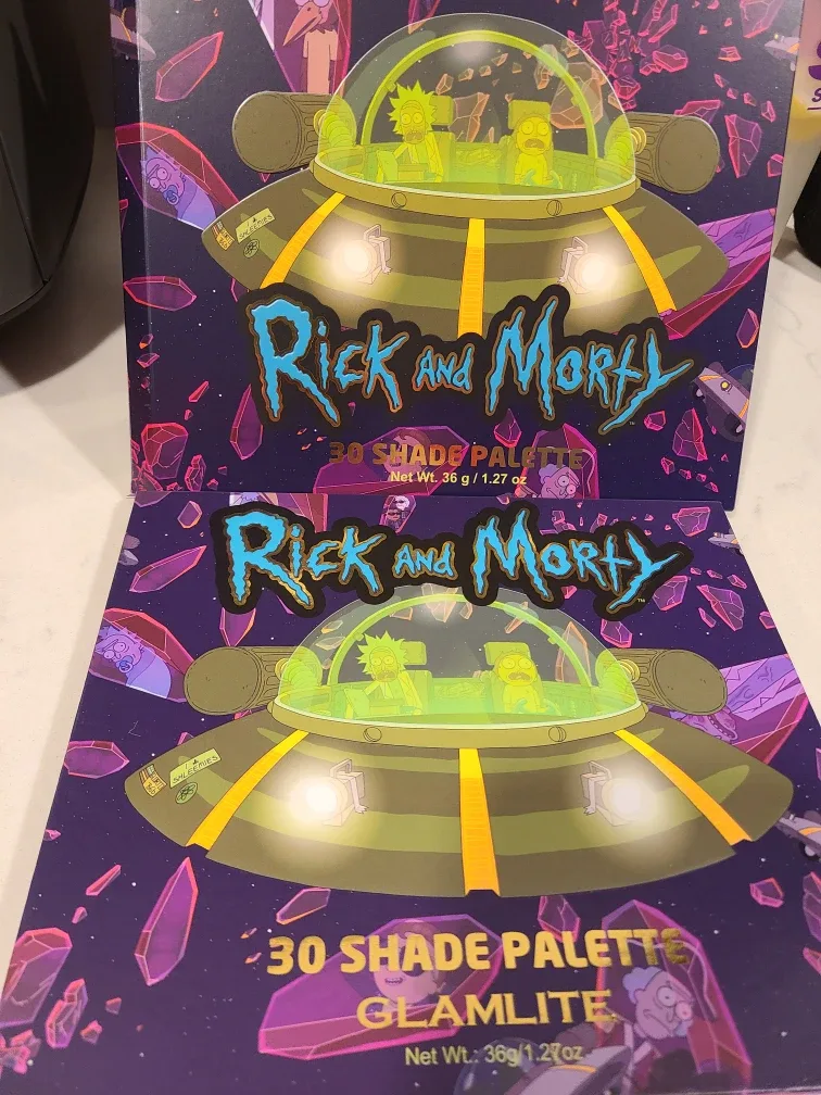 Glamlite Rick and Morty 30 Shade Palette image indicator(4)