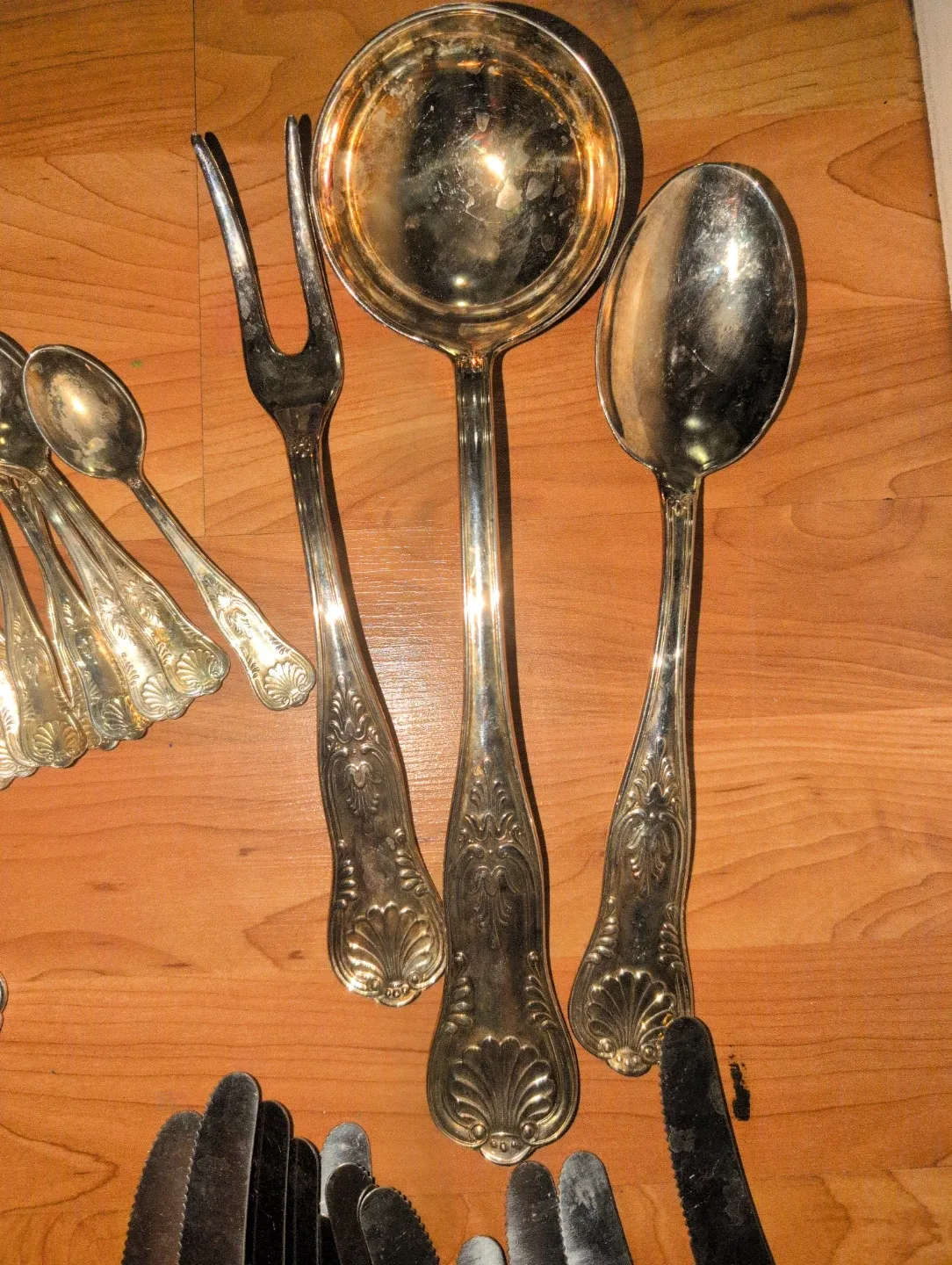 Vintage SUPER INOX Silverware Set image indicator(5)