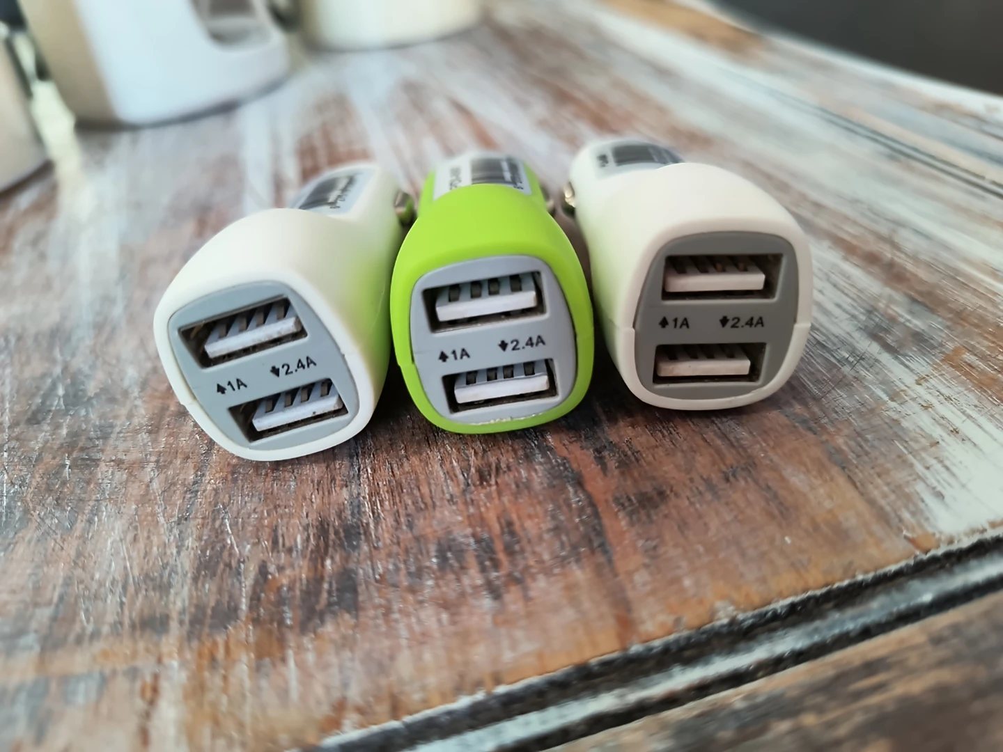3 pcs PDI-897 Dual USB Car Charger - White & Green - photo 3