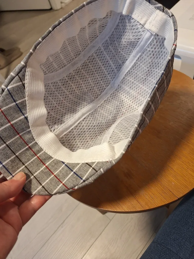 Grey Plaid Flat Cap image indicator(3)