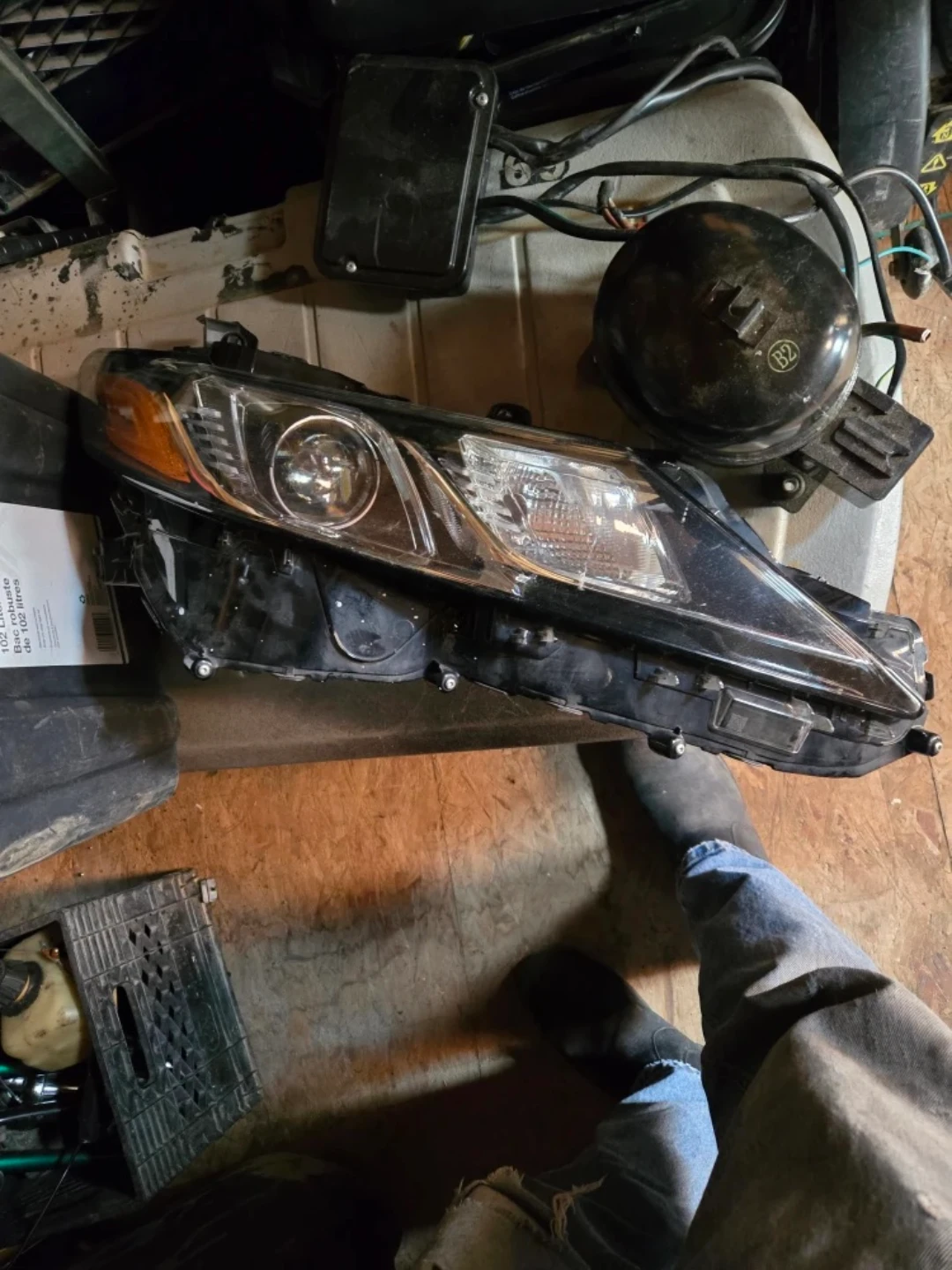 Toyota Headlight Assembly