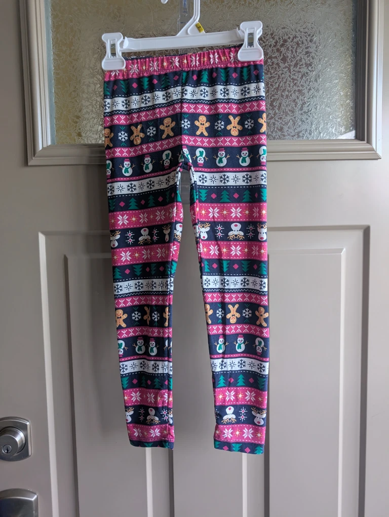 Girls sz 6 leggings $4 each - photo 2