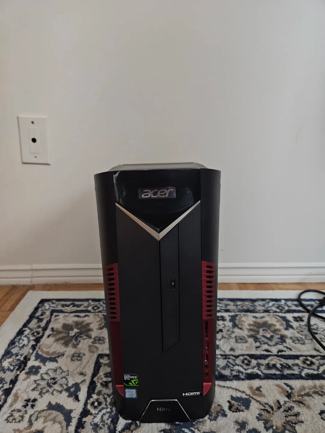 Acer Nitro N50-600 Gaming PC image indicator(2)