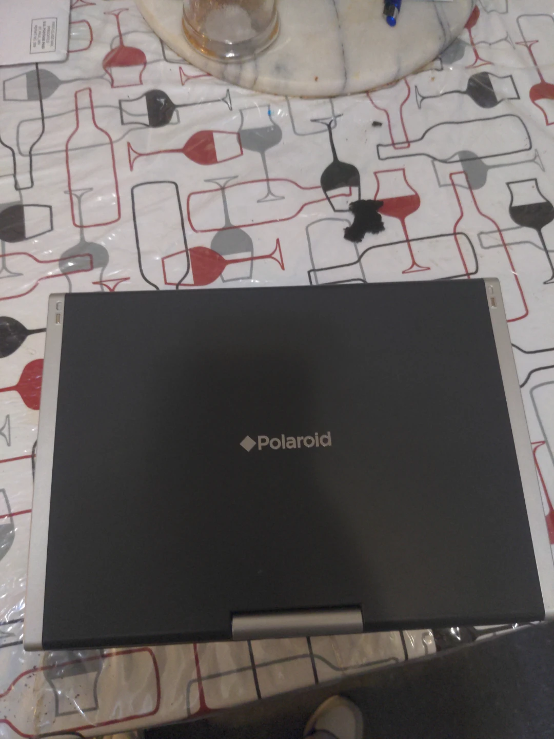 Polaroid PDM-1056 Portable DVD Player - photo 3