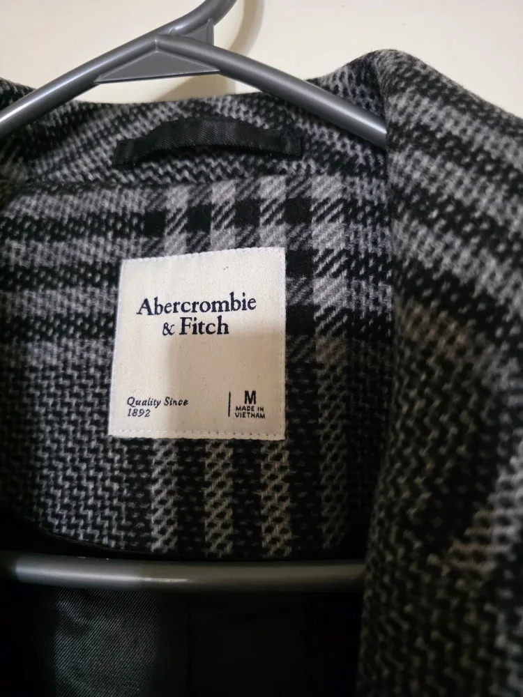 Abercrombie & Fitch Wool Blend Plaid Coat image indicator(4)