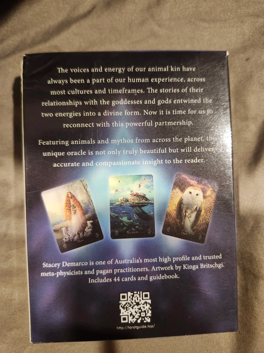 Divine Animals Oracle Cards by Stacey Demarco image indicator(2)