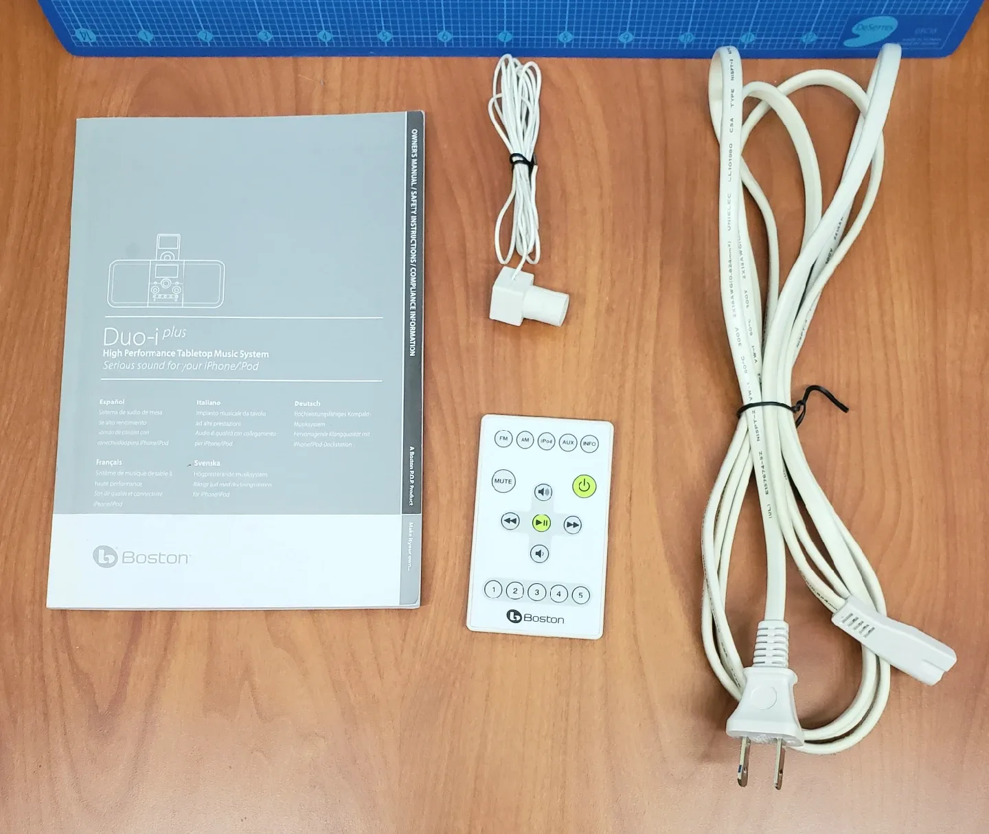 Boston Acoustics Duo-i Plus Tabletop Radio image indicator(5)