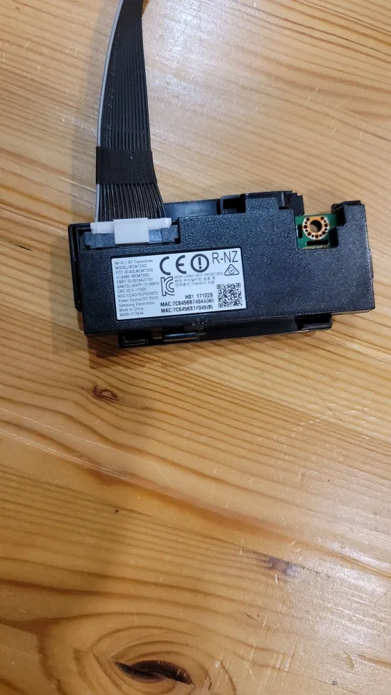 Samsung smart TV , WCM739Q WiFi/BT Transceiver