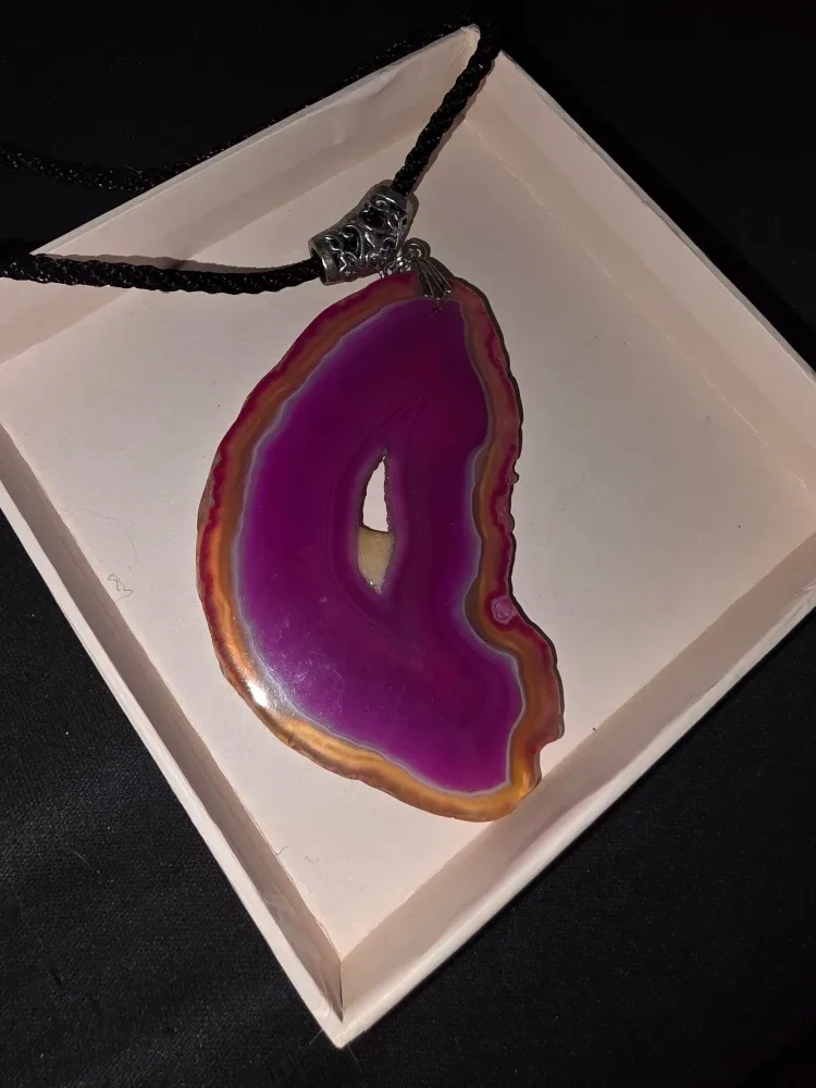 Agate Slice Pendant Necklace