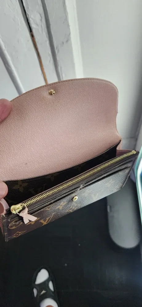 Louis Vuitton Monogram Empreinte Leather Wallet image indicator(2)