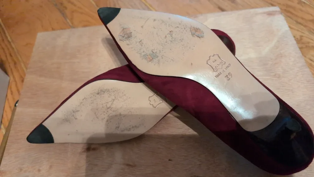 L.K. Bennett Burgundy Suede Low Heels - Size 8.5 image indicator(2)