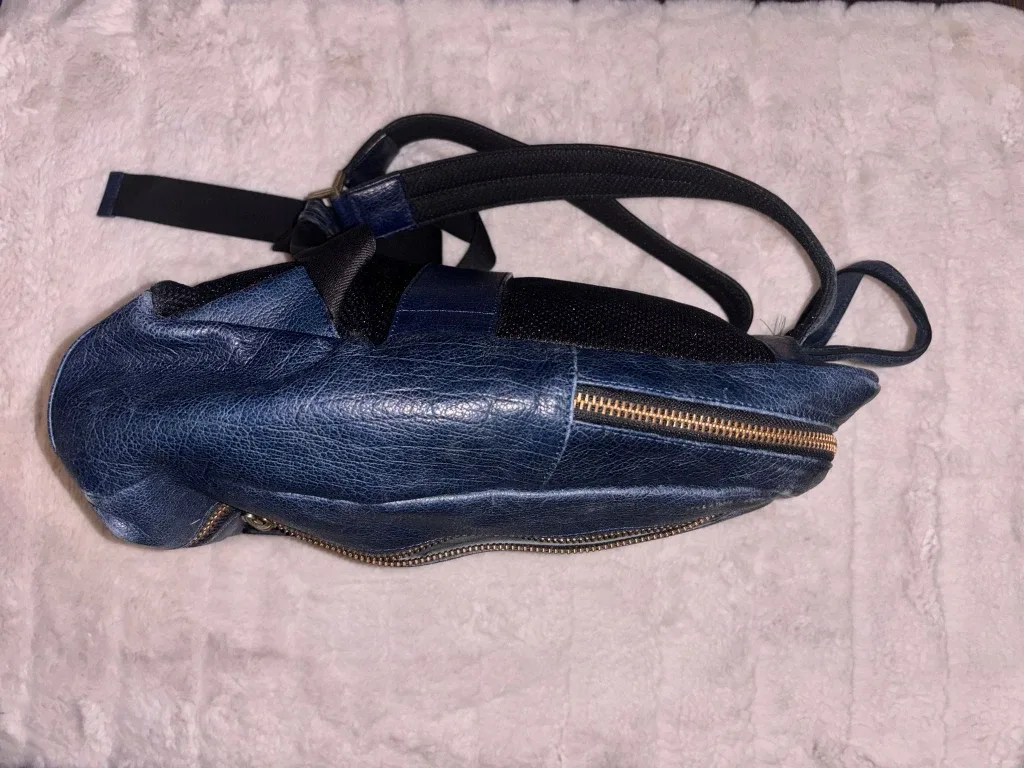 Cuoieria Fiorentina Leather Backpack image indicator(3)