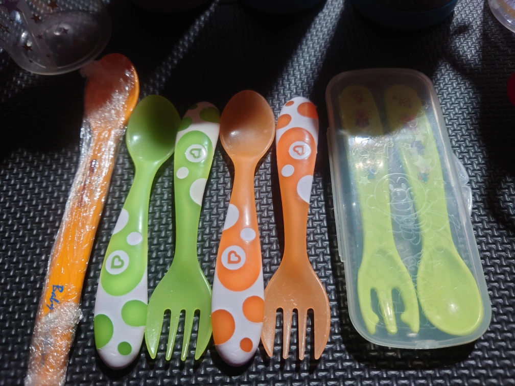 Kids' Water Bottles & Utensils Bundle - photo 2