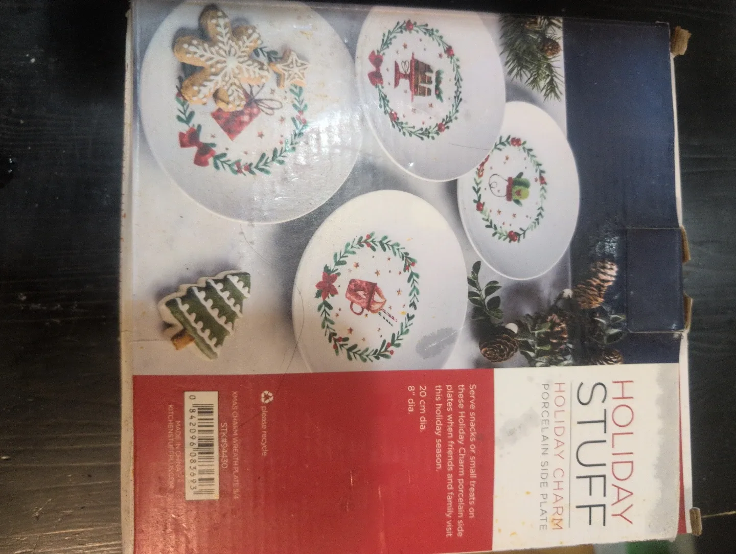 🥕Holiday Stuff Holiday Charm Porcelain Side Plates - New image indicator(2)