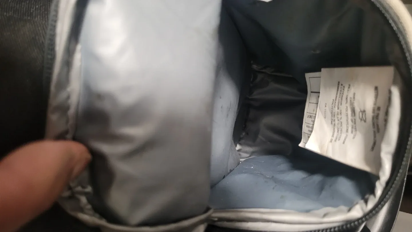 Igloo Playmate Cooler Bag - Black image indicator(5)